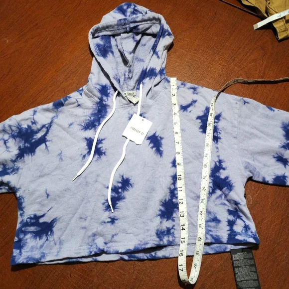 Forever 21 Crop top hoodie sweatshirt - Picture 2 of 6